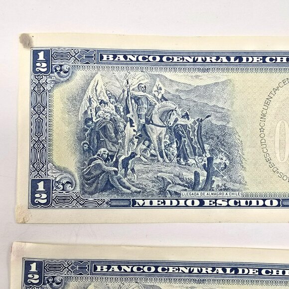 Vintage Chilean Banco Central De Chile 1/2 Escudo Banknotes Sequential Set LI642 - Picture 9 of 10